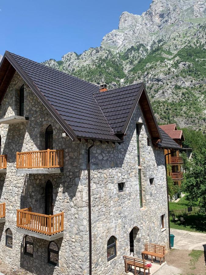 Hotel Stone House Вальбоне Екстер'єр фото